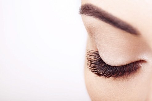 Wimpern Verlängerung Lashes Lashlifting bei Louys Friseur Rosenheim